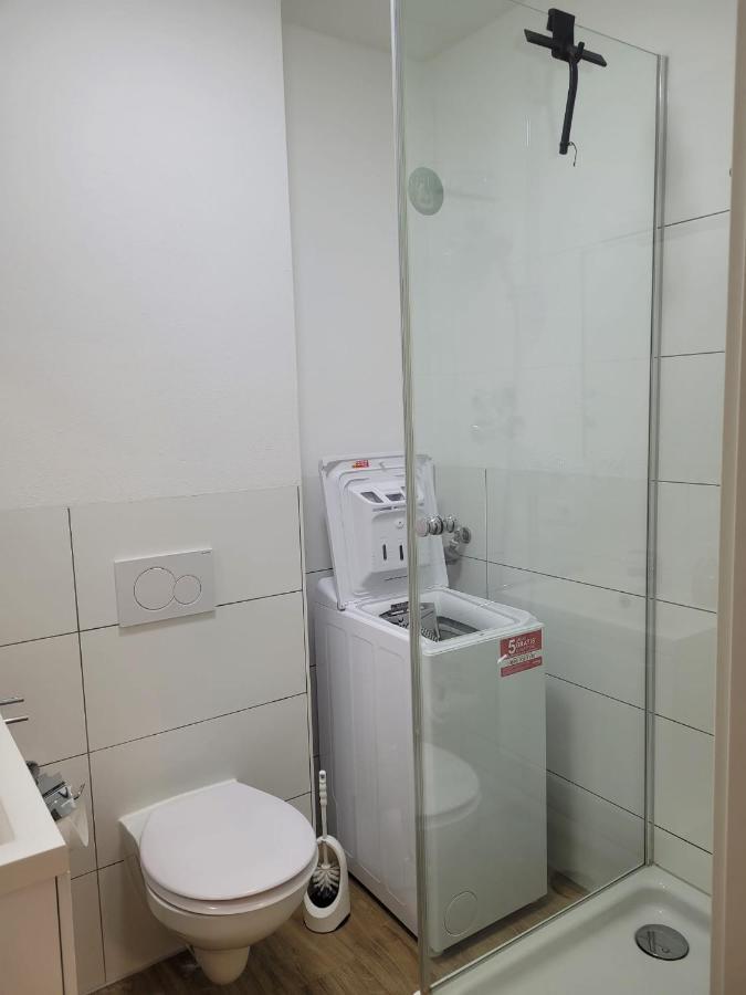 Schoene, Gemuetliche Moeblierte 2 Zi Wohnung In Rgb 雷根斯堡 外观 照片